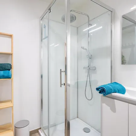 Honorus - - Puy Dufou - Grande Capacite 別荘 *