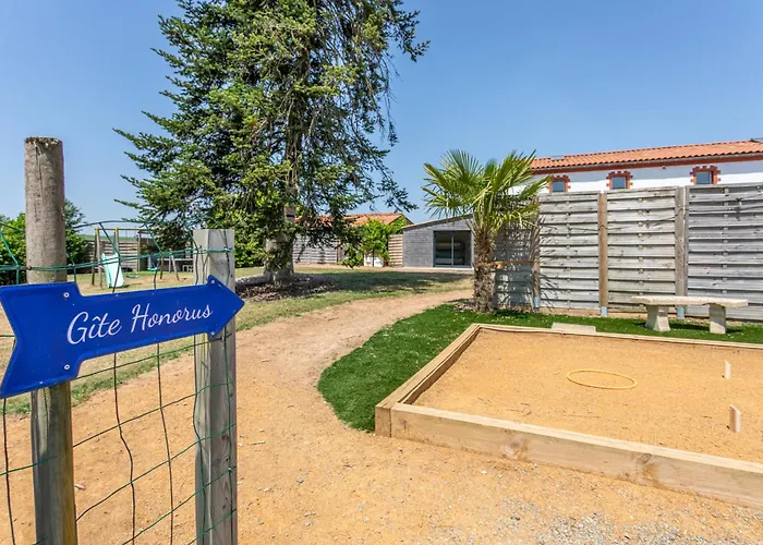 펜션 Honorus - - Puy Dufou - Grande Capacite Les Épesses